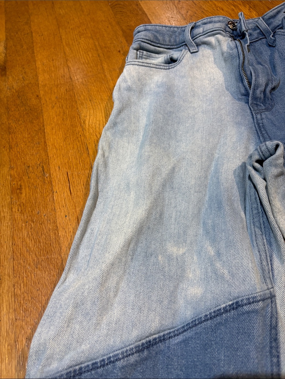 Hollister Two-Tone Patchwork Light & Dark Blue Wide Leg Jeans-24x31 - Picture 2 of 7